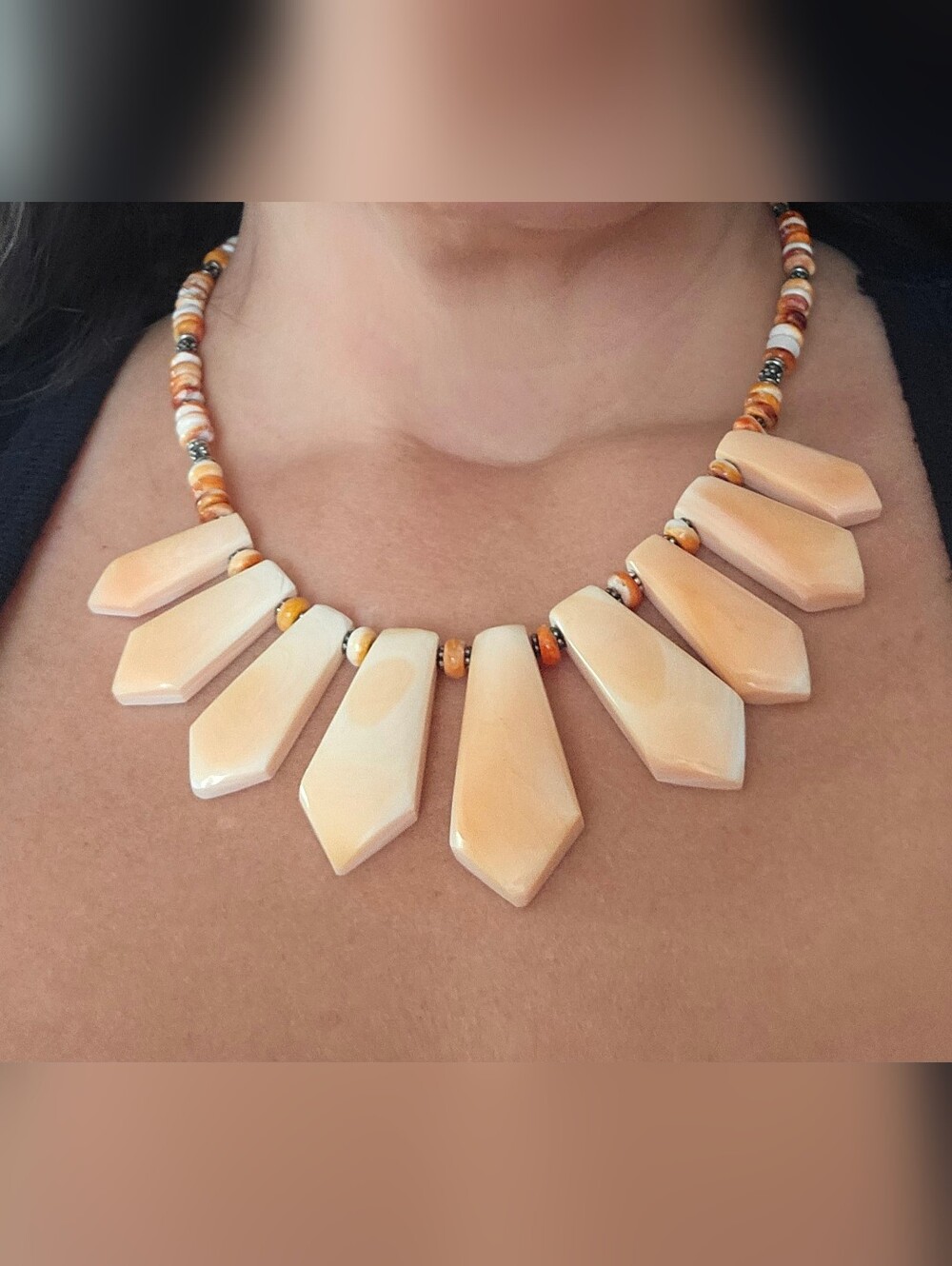 Vintage Native American/southwestern Statement Necklace With Melon/oyster Shell